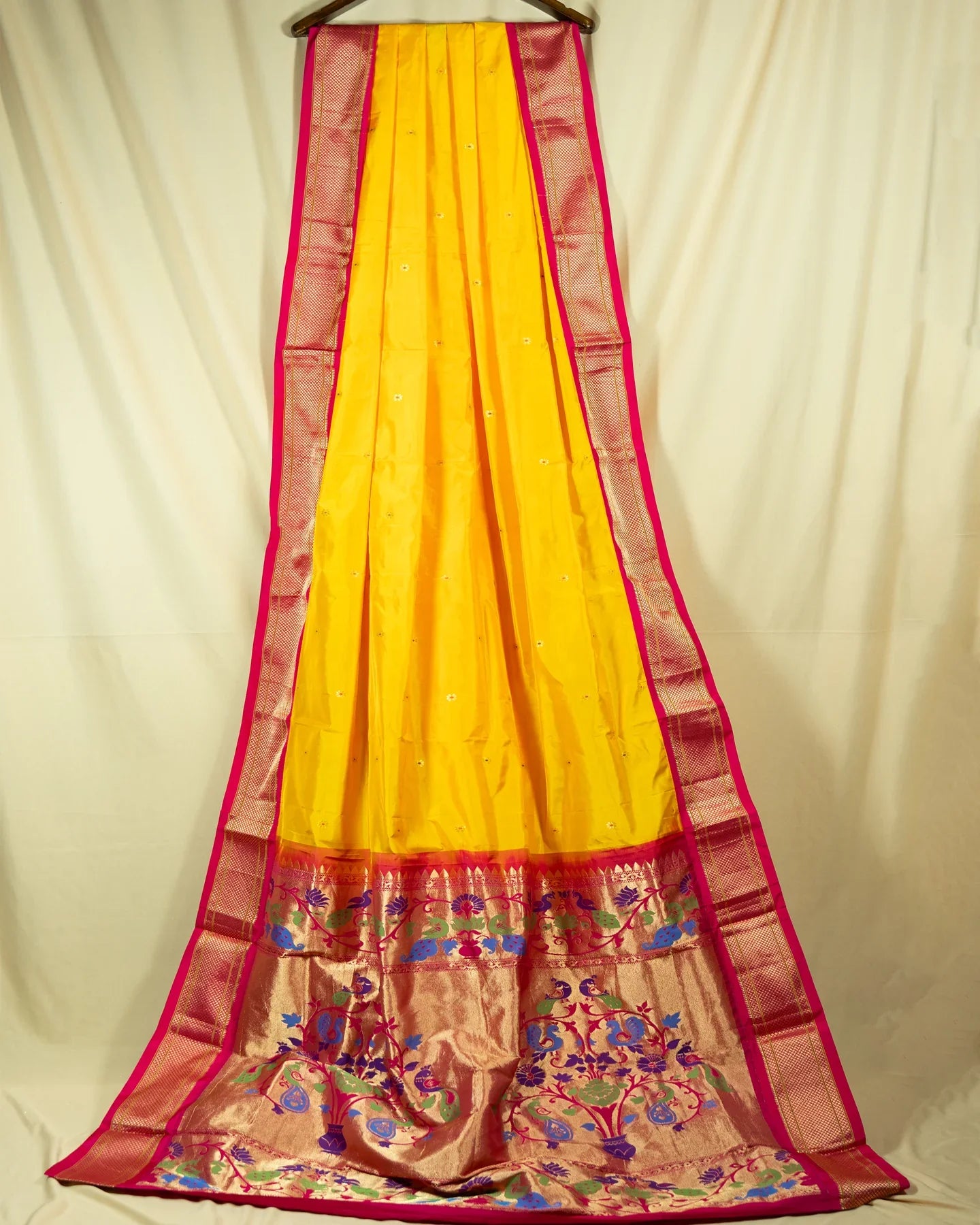 What is Semi Paithani Saree?