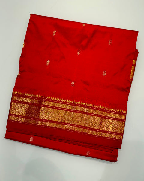 Red Pure silk traditional maharani paithani