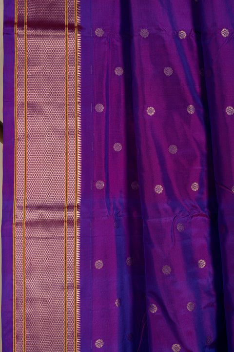 Pure Silk Gandharv Nauvari 9 Yard Saree with Tilgul Butta Border
