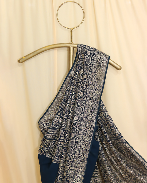 Navy Blue Designer Saree – A Regal Blend of Elegance &amp; Opulence