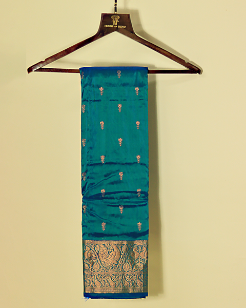 Morpankhi Semi-Silk Kanjivaram Saree With Golden Zari Border