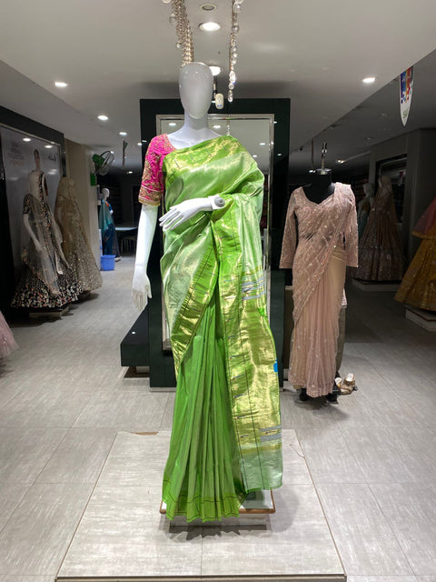 Lime Green Single Munia Paithani Saree in Pure Silk