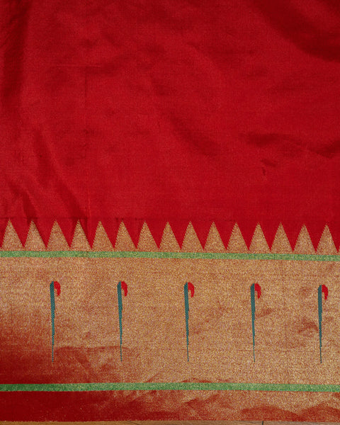 Offwhite/Cream Muniya Paithani Silk Saree with Contrast Red Border