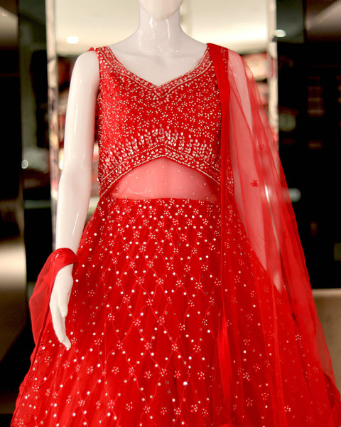 V-Neck Red Sleeveless Long Bridal Gown