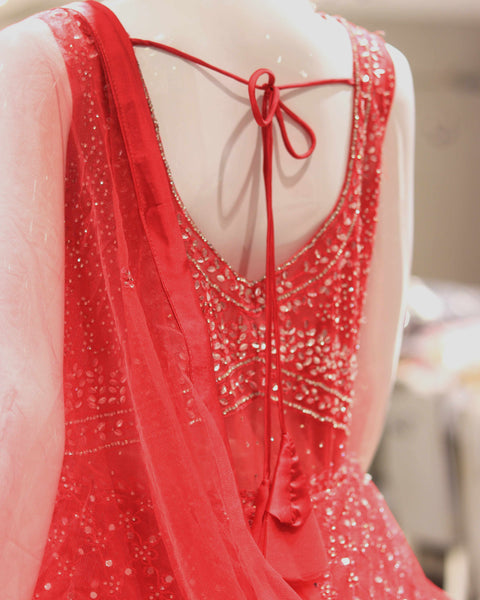 V-Neck Red Sleeveless Long Bridal Gown